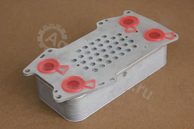 04912101 Радиатор масляный Вид 1 04912101 Радиатор масляный Вид 1