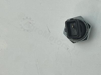 01182792 Датчик давления Вид 6