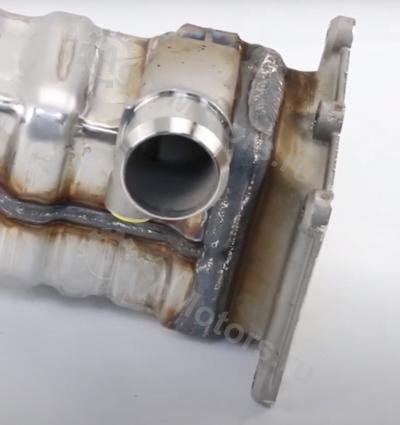 04916196 Кулер EGR Вид 4