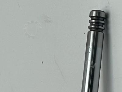 04285985 Клапан впускной Вид 4