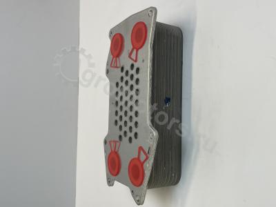 04912101 Радиатор масляный Вид 9 04912101 Радиатор масляный Вид 9