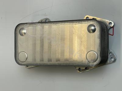 04912105 Радиатор масляный Вид 5